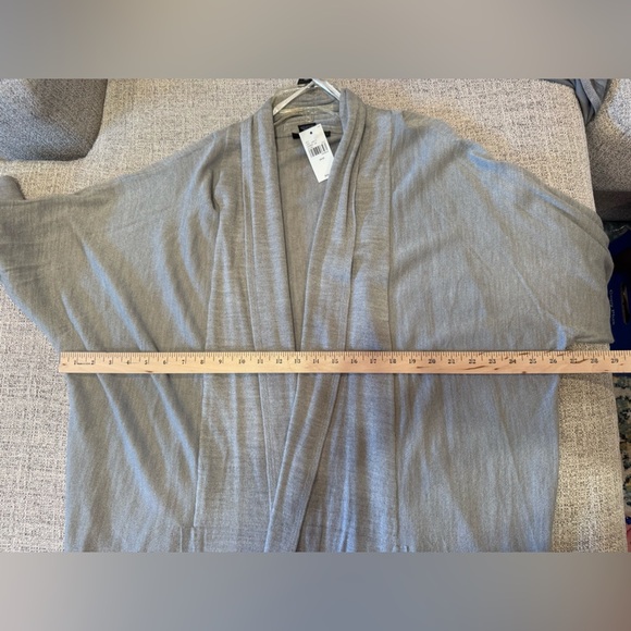 Lane Bryant Grey Open Front Cardigan Sweater Plus 3/4 Sleeves Pockets Sz 26/28 - Picture 11 of 12